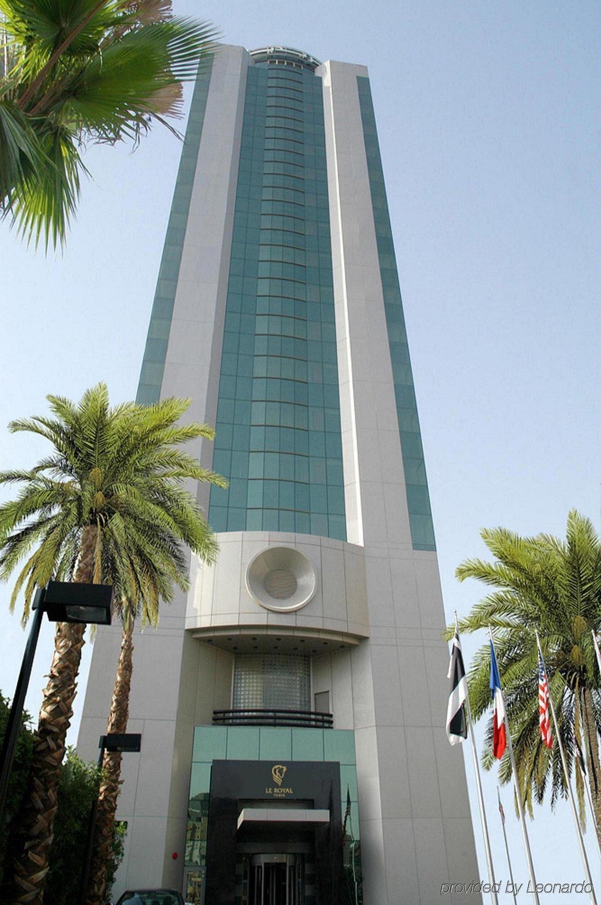 Hotel Le Royal Tower Kuwait City Exterior foto